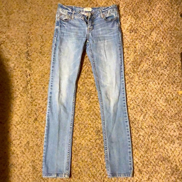 Jeans - Picture 1 of 4